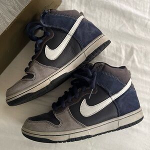 Pre-loved Vintage Nike Dunk High Pro SB “Unfutura”